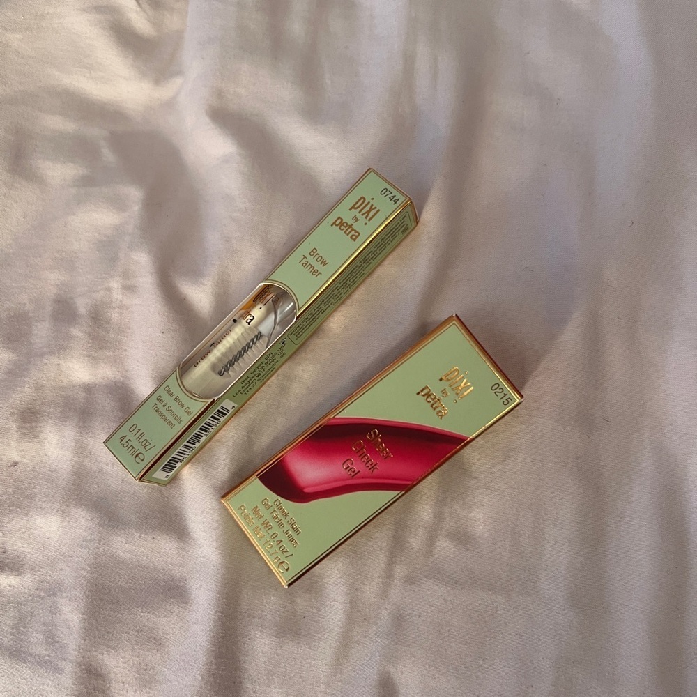 Pixi Bundle